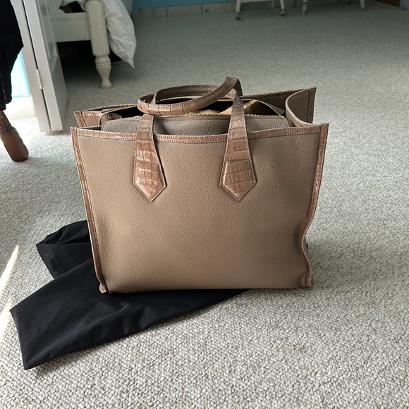 Maria Oliver tote - Picture 3 of 4